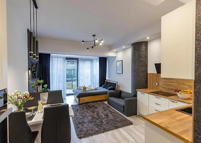 Franko - Hanza Tower *