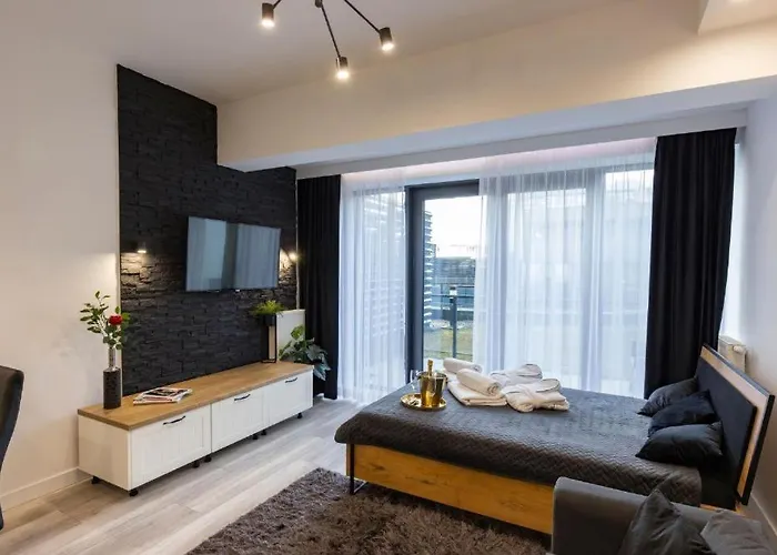 Franko - Hanza Tower Apartment